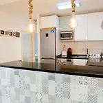 Picasso Daisy Διαμέρισμα *