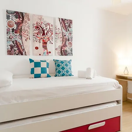 Picasso Daisy Apartmán *